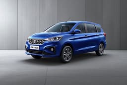 Maruti Suzuki Ertiga Color Pearl Metallic Oxford Blue Maruti Suzuki Ertiga Color Pearl Metallic Oxford Blue